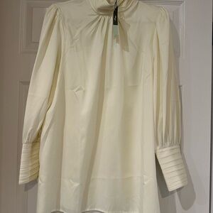 TNuck Chic Cream Women's Tunic Blouse